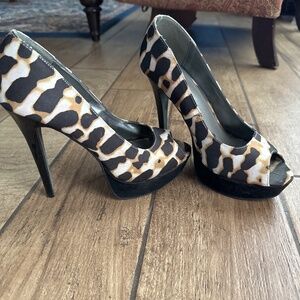 Leopard heels